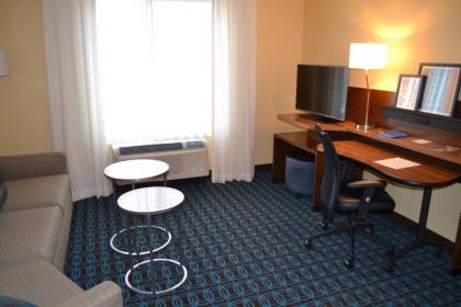 Fairfield Inn & Suites by Marriott East Grand Forks - image 4