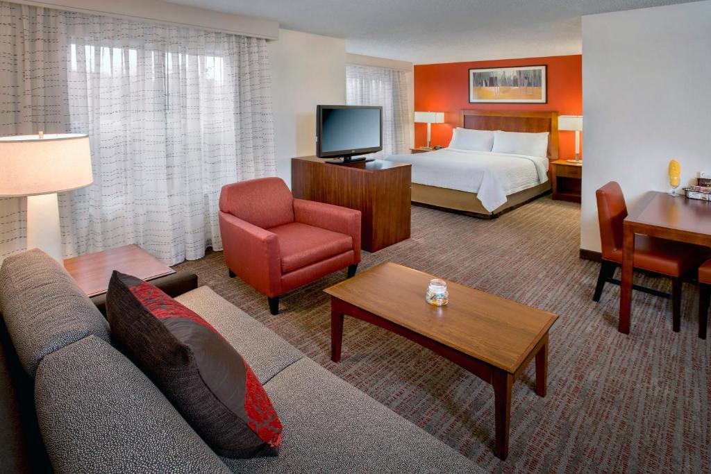 Residence Inn by Marriott Albany East Greenbush/Tech Valley - image 4