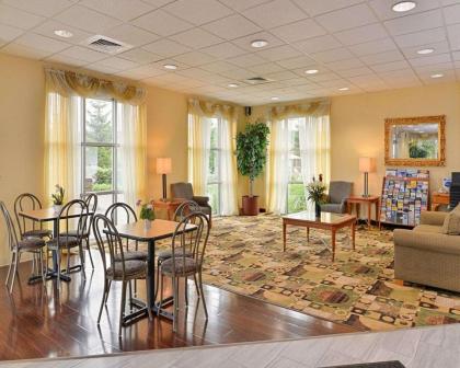 Quality Inn East Haven - New Haven - image 3