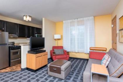 TownePlace Suites by Marriott East Lansing - image 11