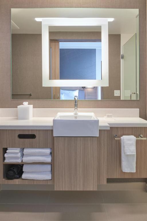 SpringHill Suites by Marriott East Lansing University Area Lansing Area - image 7