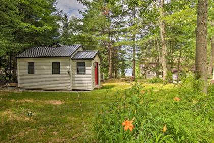 East Otis Romantic Cottage with Deck and BBQ! - image 14