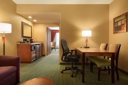 Embassy Suites East Peoria Hotel and Riverfront Conference Center - image 7