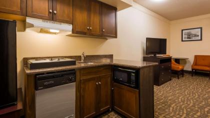 Best Western Plus Peoria - image 11