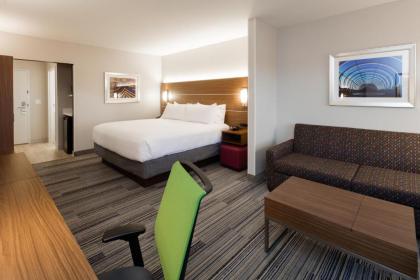 Holiday Inn Express East Peoria - Riverfront an IHG Hotel - image 11