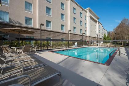 Hampton Inn & Suites Atlanta Airport West Camp Creek Pkwy - image 17