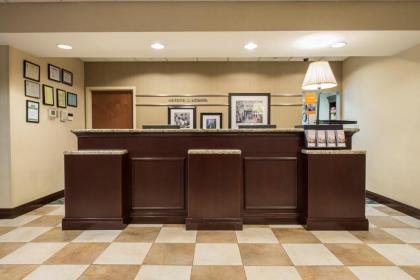 Hampton Inn & Suites Atlanta Airport West Camp Creek Pkwy - image 20