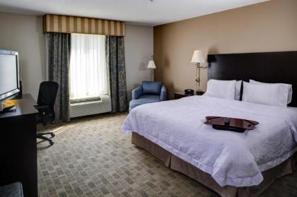 Hampton Inn & Suites Atlanta Airport West Camp Creek Pkwy - image 9