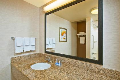 Fairfield Inn & Suites Chattanooga South/East Ridge - image 9