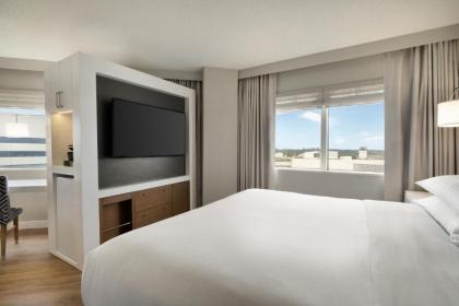 Hilton Meadowlands - image 13