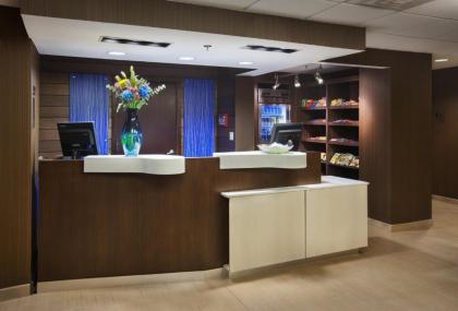 Fairfield Inn by Marriott East Rutherford Meadowlands - image 9