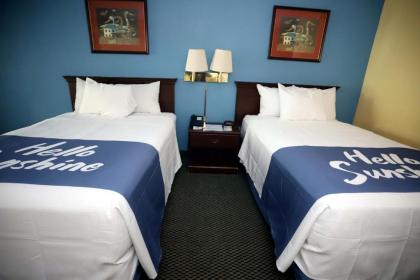 Days Inn by Wyndham East Stroudsburg - image 11