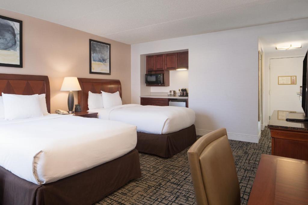 DoubleTree by Hilton Syracuse - image 7