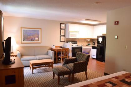 Cresthill Suites Syracuse - image 2