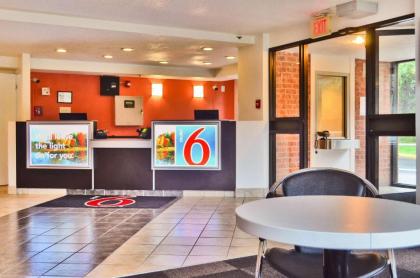 Motel 6-East Syracuse NY - image 15