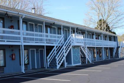 Atlantic Motel - image 12