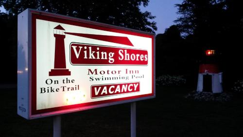 Viking Shores Motor Inn - image 2