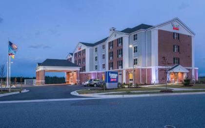 Fairfield Inn & Suites by Marriott Easton - image 9