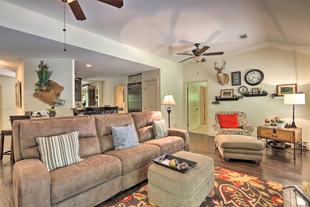 Idyllic Eatonton House with Patio Lake Access! - image 6