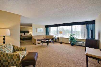 DoubleTree by Hilton Tinton Falls-Eatontown - image 10