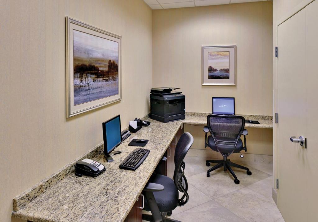 DoubleTree by Hilton Tinton Falls-Eatontown - image 6