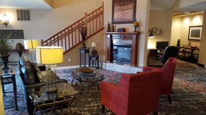 GrandStay Residential Suites Hotel - Eau Claire - image 2