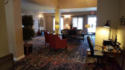 GrandStay Residential Suites Hotel - Eau Claire - image 3