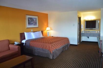 Scottish Inn & Suites - Eau Claire - image 13