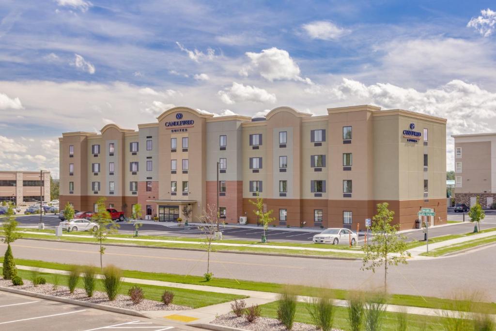 Candlewood Suites Eau Claire I-94 an IHG Hotel - main image