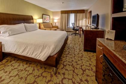 Hilton Garden Inn Minneapolis/Eden Prairie - image 8