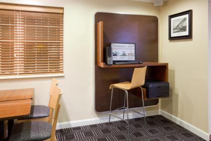 TownePlace Suites Minneapolis Eden Prairie - image 15