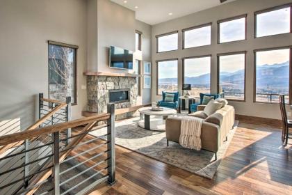 Modern Mountain-View Townhome Less Than 7 Mi to Ski Resorts - image 13