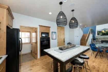 Powder Mountain Town Home With Movie Theater Room C103 - image 12