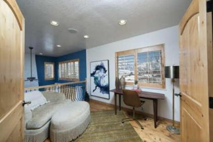 Powder Mountain Town Home With Movie Theater Room C103 - image 15