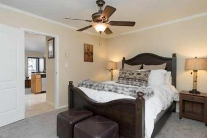 Wolf Creek Condo 306: Remodeled Vacation Condo - Powder Mountain Lodging - image 2