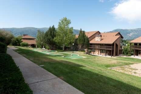 Wolf Creek Condo 306: Remodeled Vacation Condo - Powder Mountain Lodging - image 7