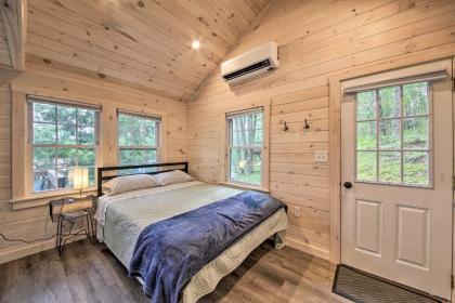 Idyllic Edgecomb Forest Studio with Balcony! - image 13