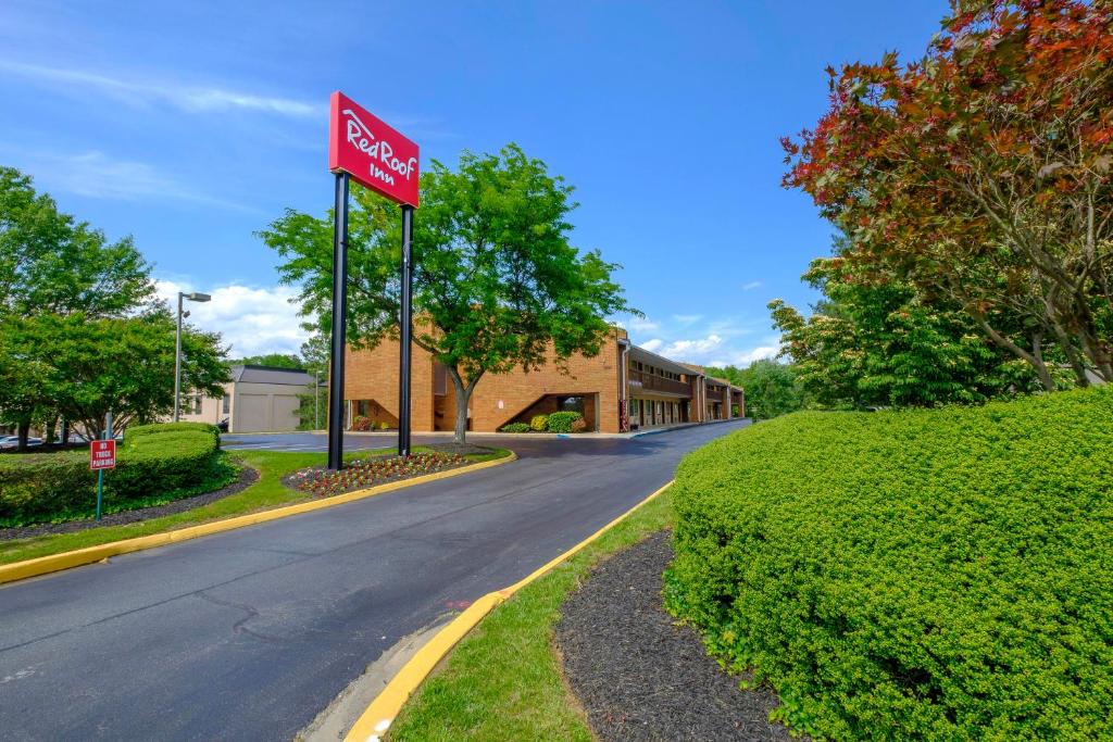 Red Roof Inn Edgewood - image 5