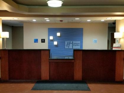 Holiday Inn Express Edgewood-I-95 Hotel - image 4