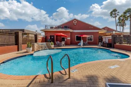 Best Western PLUS Edinburg Inn & Suites - image 8