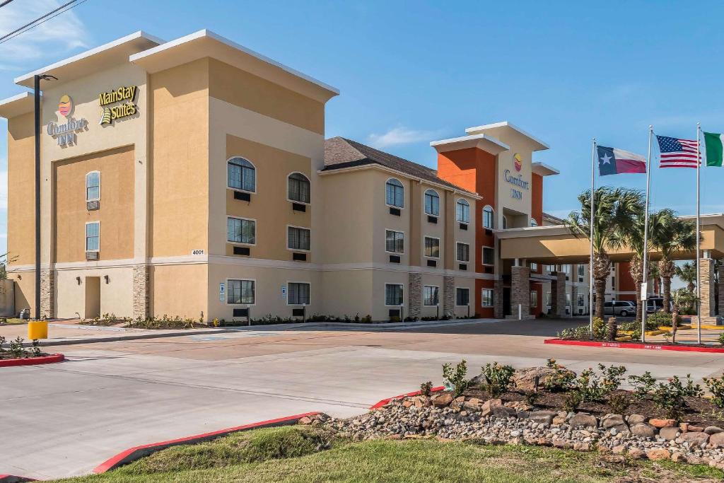 MainStay Suites Edinburg - main image