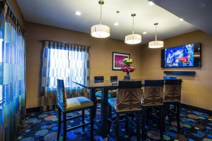 Holiday Inn Express Hotel & Suites Edmond an IHG Hotel - image 4