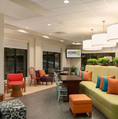 Home2 Suites by Hilton Edmond - image 5