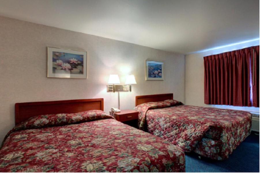 Americas Best Value Inn-Edmonds/Seattle North - image 2