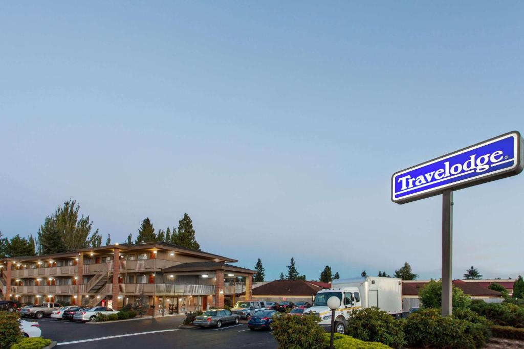 Travelodge by Wyndham Seattle North/Edmonds - main image