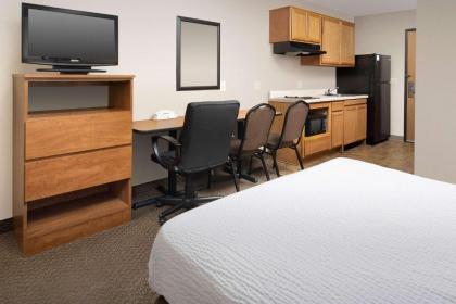 WoodSpring Suites Raleigh Garner - image 10