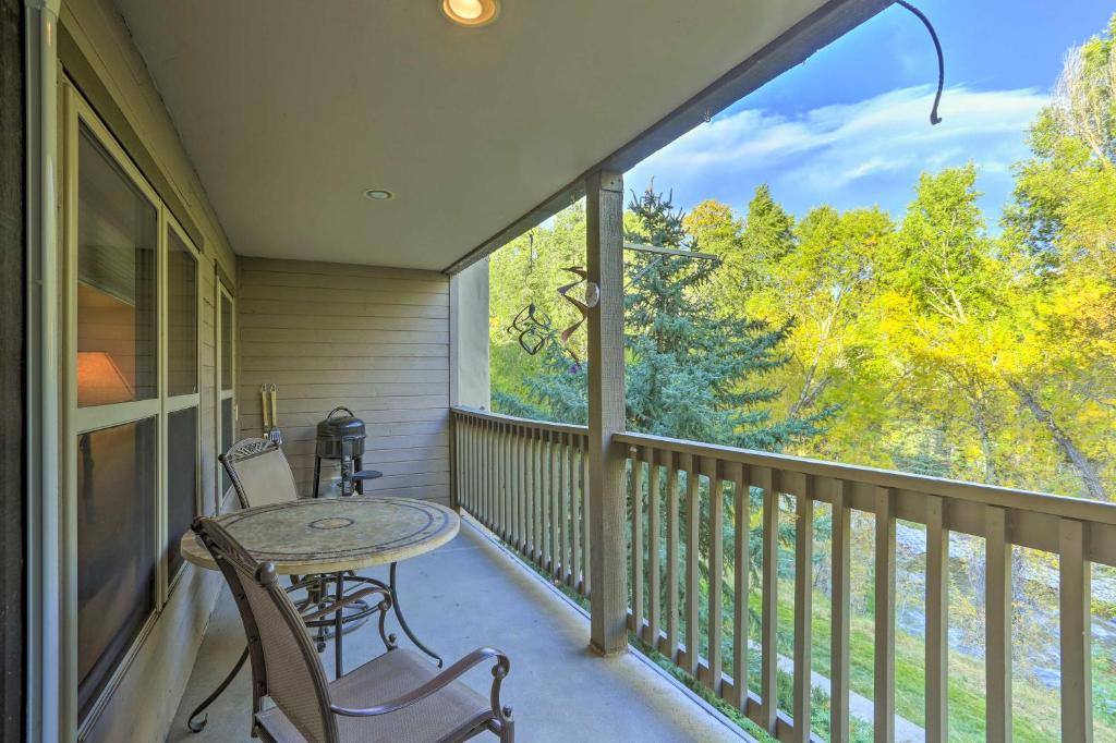 Walkable Dtwn Condo about 5 Miles to Beaver Creek Ski! - main image