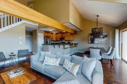 Beaver Creek Bungalow - image 3