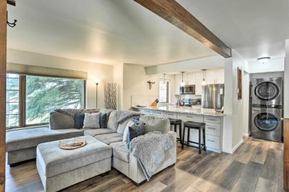 Cozy Edwards Townhome Completely Remodeled! - image 6