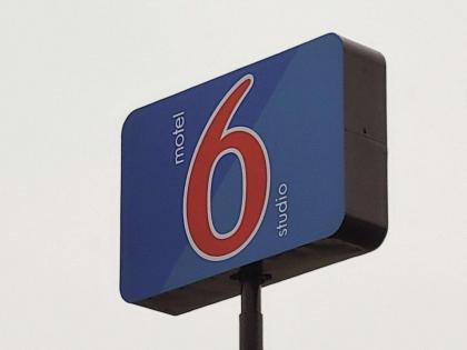 Motel 6 Effingham IL - image 14